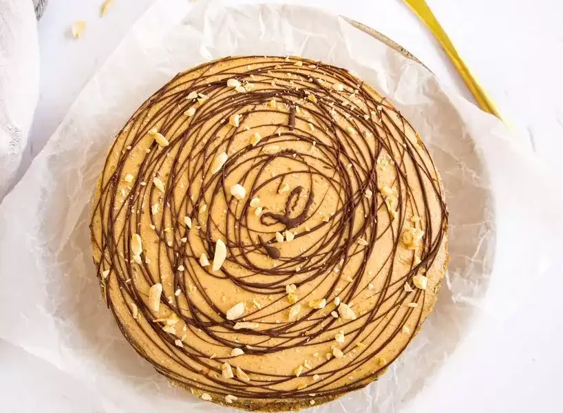 Peanut_Butter_Cake_With_Peanut_Butter_Icing